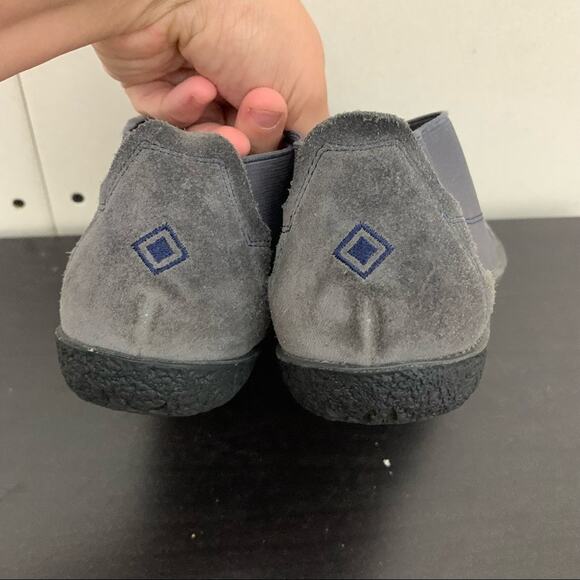 Sundance Embroidered Bloom Womens Flats Blue Gray - Picture 5 of 7